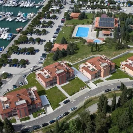 Marina - Seaview Penthouse Burin Apartament Portorož