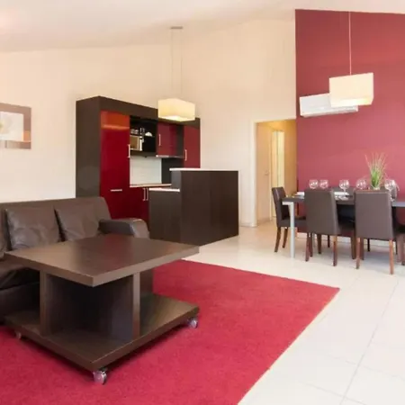 Marina - Seaview Penthouse Burin *